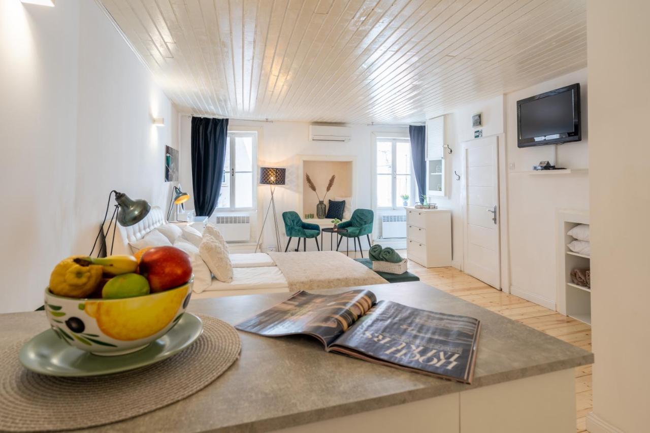 Casanoa Old Town Rovinj Apartment Exterior photo